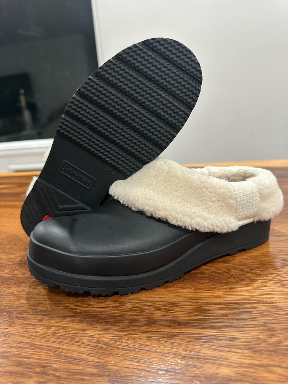 Hunter Play Sherpa Insulated Clogs Womens Sz 5 Black Platform Slip On Waterproof